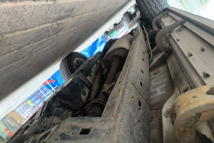 Used Toyota Prado 2006 4.0L Automatic VX Chassis Front Right