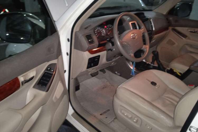 Used Toyota Prado 2006 4.0L Automatic VX Driver Seat