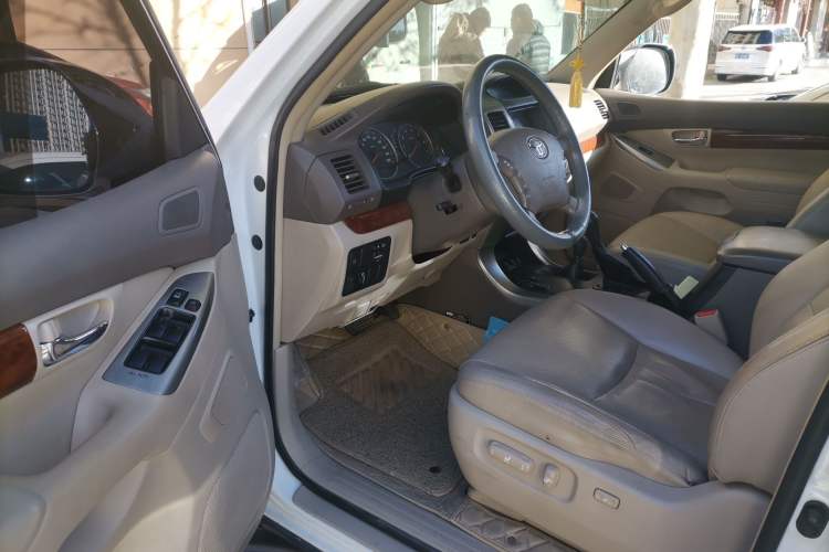 Used Toyota Prado 2006 4.0L Automatic VX NAVI Edition Driver Seat