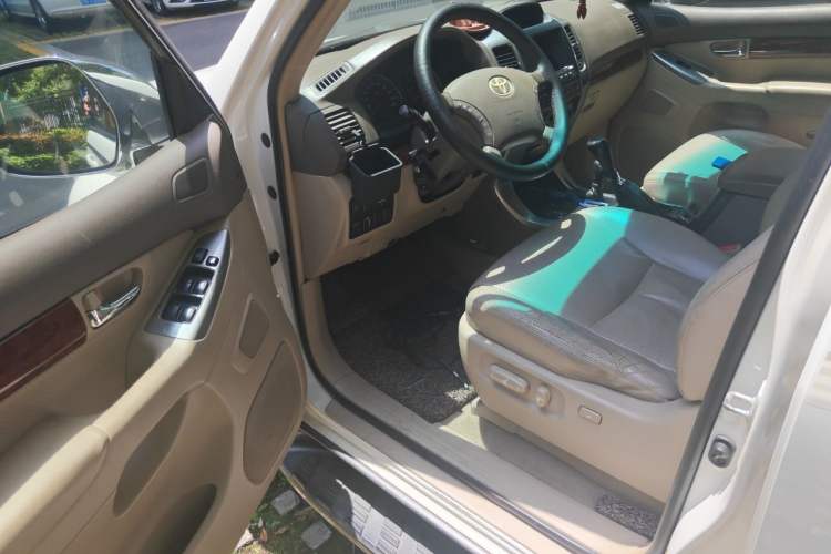 Used Toyota Prado 2006 4.0L Automatic VX NAVI Edition Driver Seat