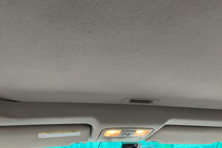 Used Toyota Prado 2006 4.0L Automatic VX Headliner