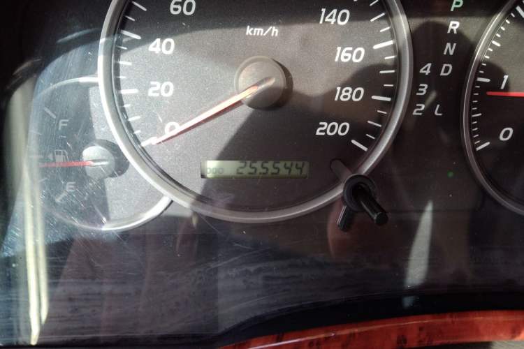 Used Toyota Prado 2006 4.0L Automatic VX NAVI Edition Odometer Close Up
