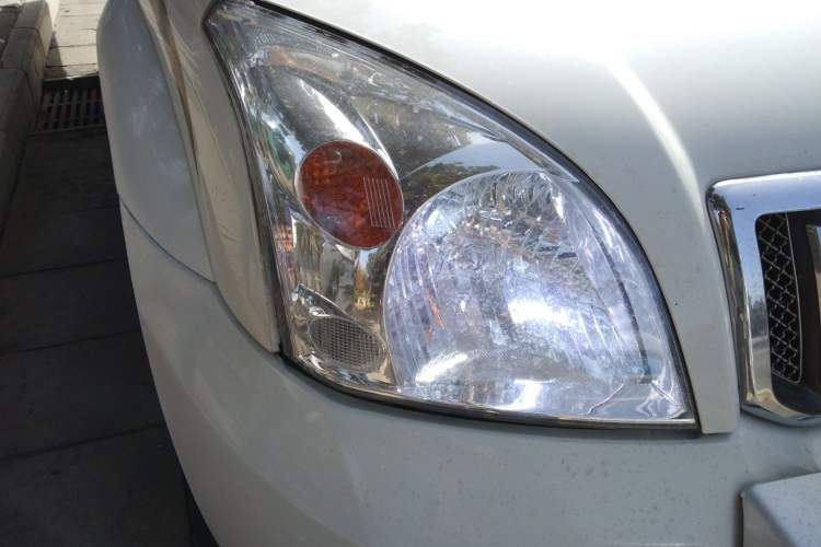 Used Toyota Prado 2006 4.0L Automatic VX NAVI Edition Right Front Headlight