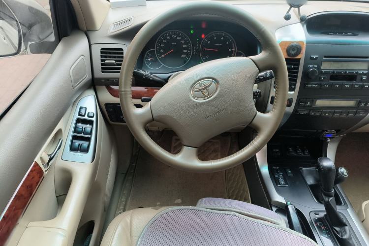 Used Toyota Prado 2006 4.0L Automatic VX Steering Wheel