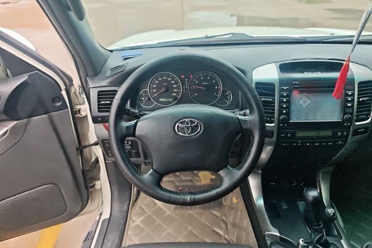 Used Toyota Prado 2006 4.0L Automatic VX Steering Wheel