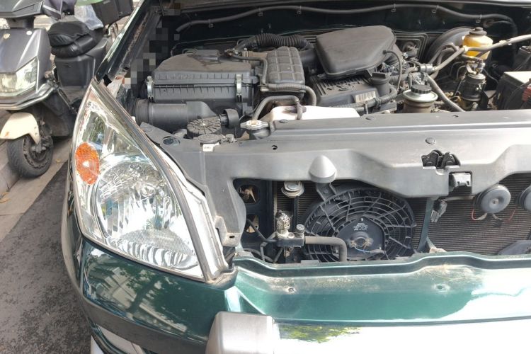 Used Toyota Prado 2008 2.7L Automatic Middle East Version Engine Bay Right