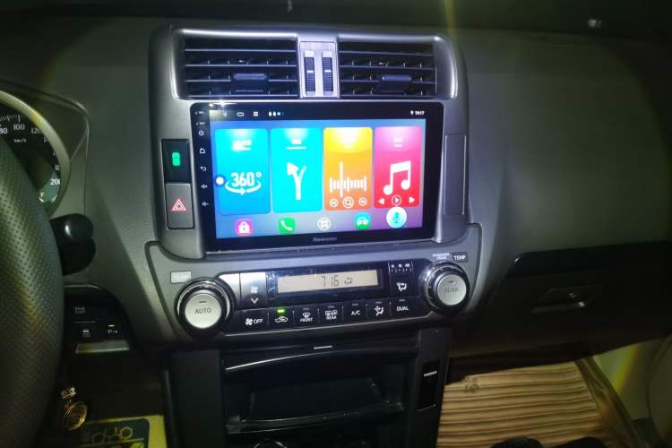 Used Toyota Prado 2010 2.7L Automatic Deluxe Edition Audio And AC Panel