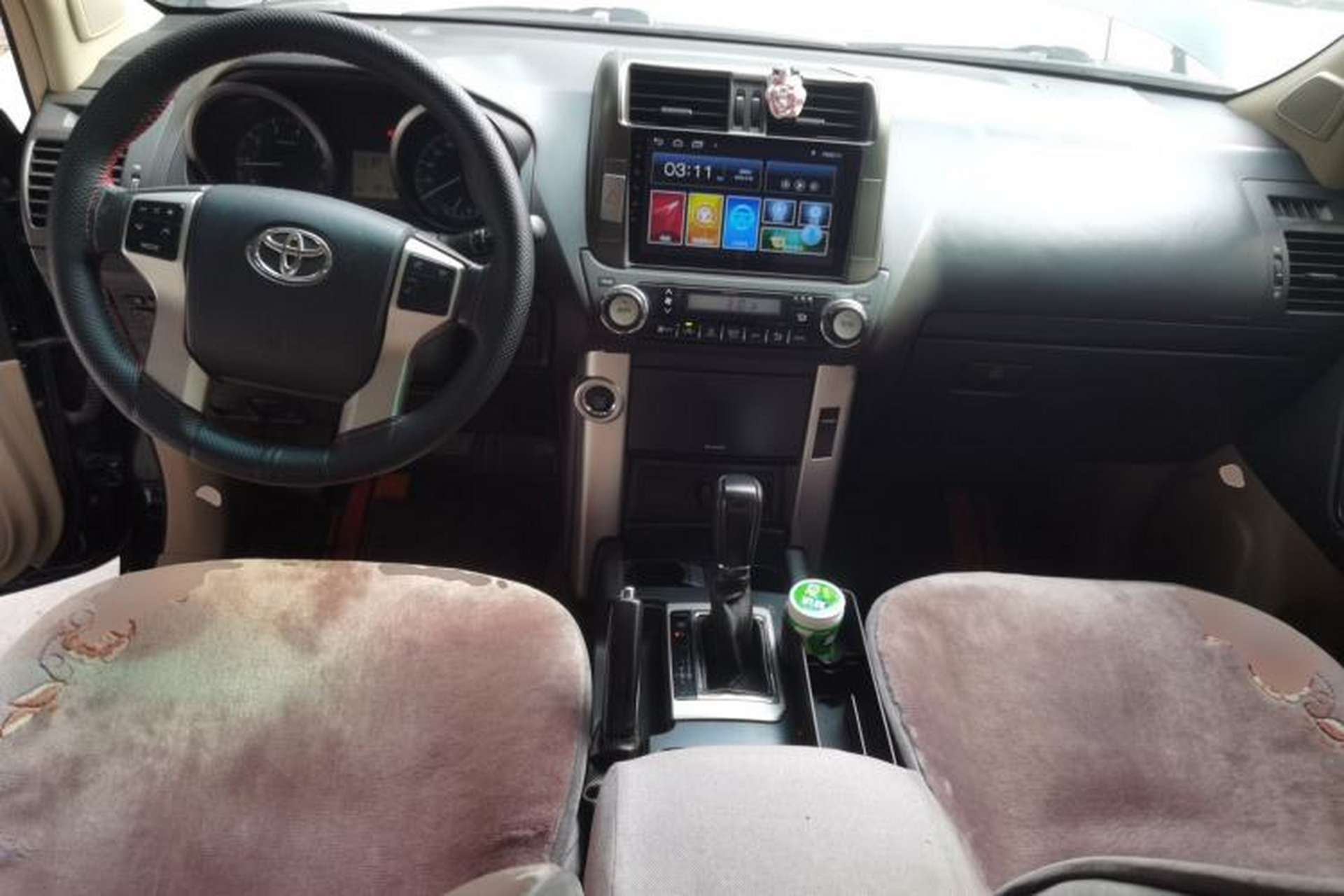 Used Toyota Prado 2010 4.0L Automatic TX Center Console