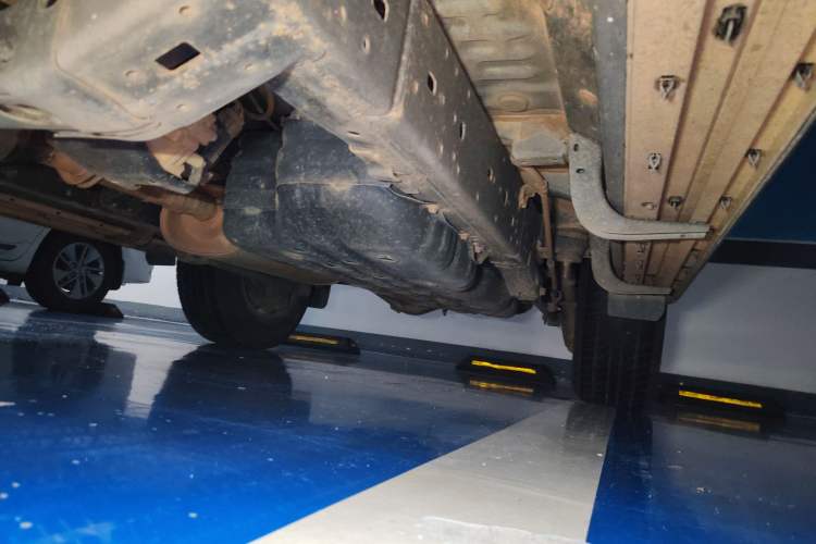 Used Toyota Prado 2010 2.7L Automatic Deluxe Edition Chassis Front Left