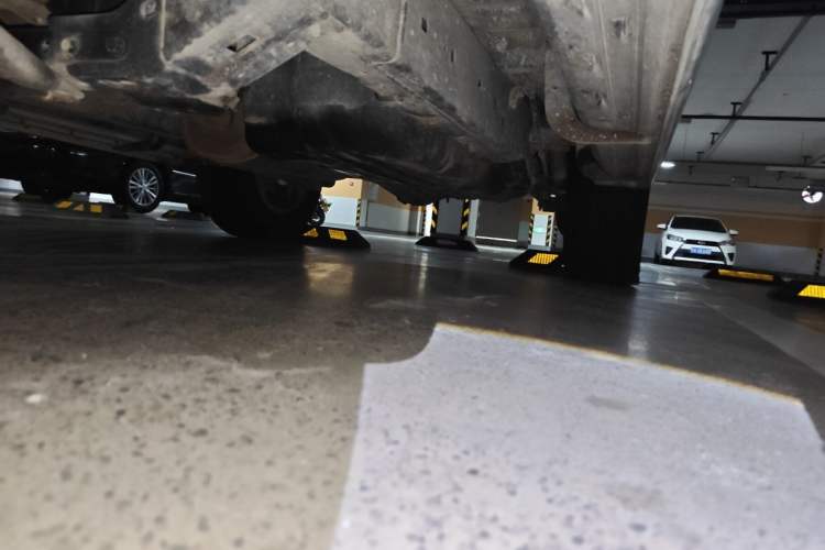 Used Toyota Prado 2010 2.7L Automatic Standard Edition Chassis Front Left