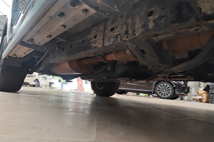Used Toyota Prado 2010 2.7L Automatic Standard Edition Chassis Front Right