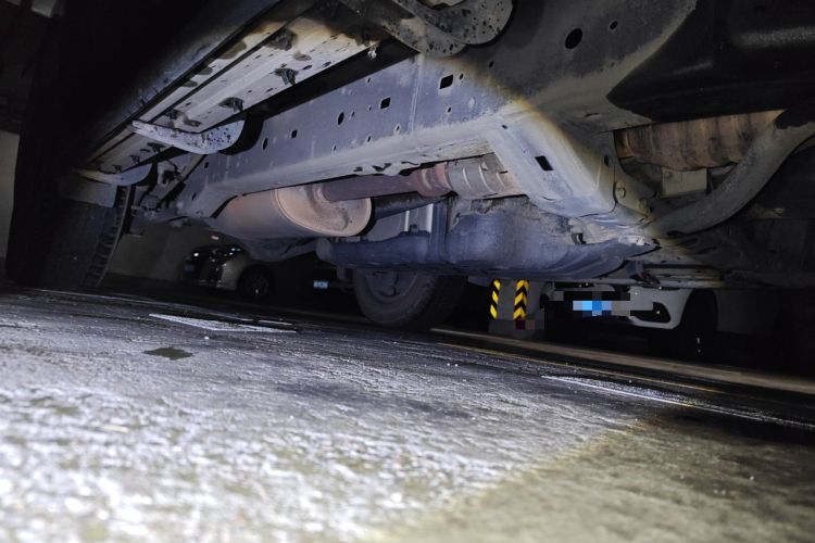 Used Toyota Prado 2010 2.7L Automatic Standard Edition Chassis Front Right