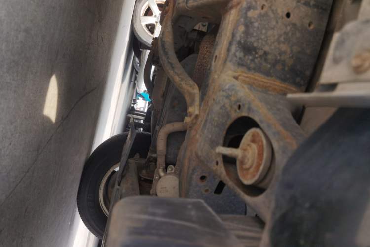 Used Toyota Prado 2010 4.0L Automatic TX Chassis Front Right