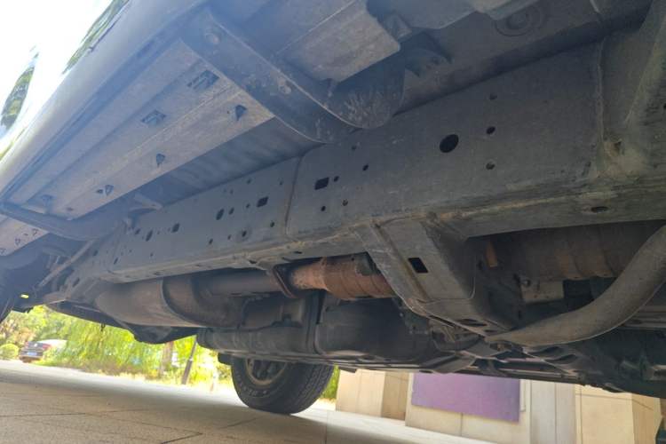 Used Toyota Prado 2010 2.7L Automatic Deluxe Edition Chassis Front Right