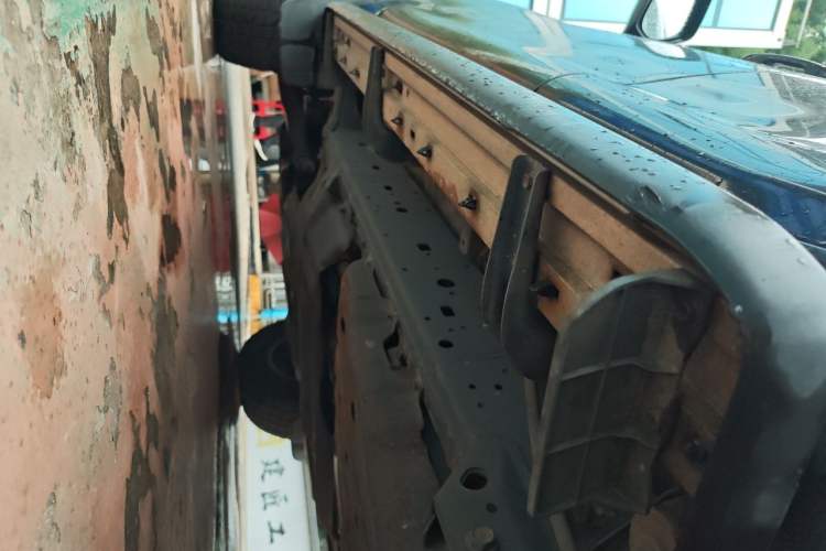 Used Toyota Prado 2010 2.7L Automatic Standard Edition Chassis Rear Left
