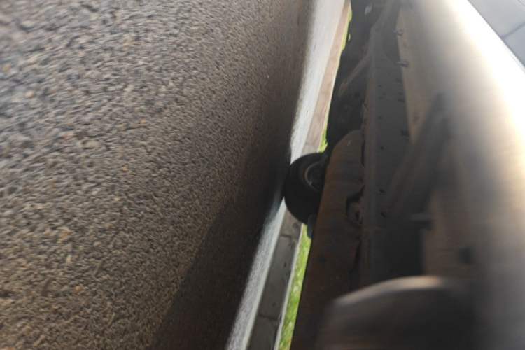 Used Toyota Prado 2010 2.7L Automatic Standard Edition Chassis Rear Left
