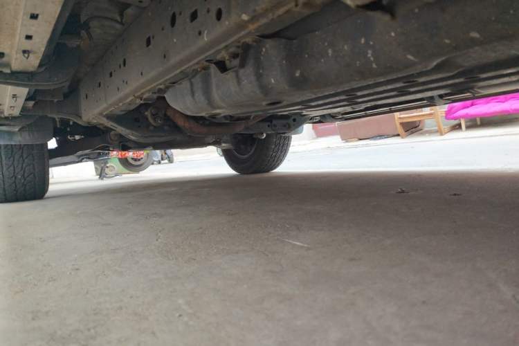 Used Toyota Prado 2010 4.0L Automatic TX-L Chassis Rear Left