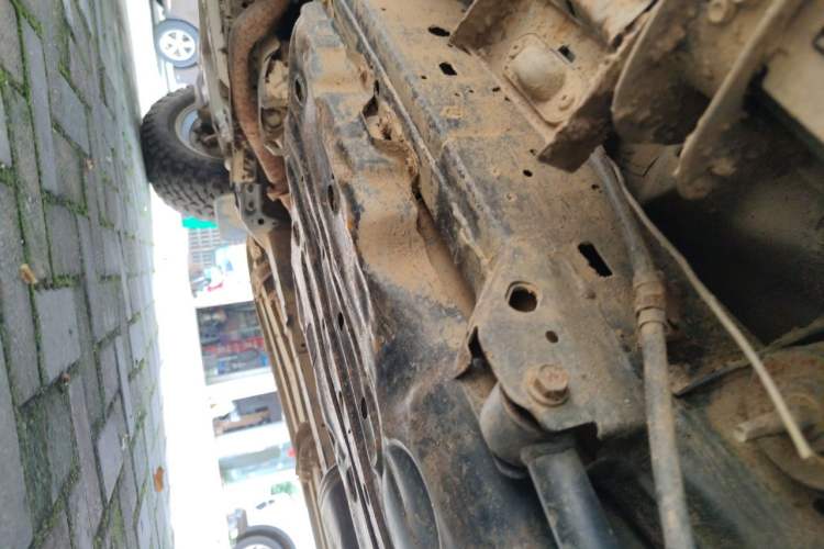 Used Toyota Prado 2010 4.0L Automatic TX-L NAVI Chassis Rear Left