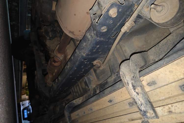Used Toyota Prado 2010 2.7L Automatic Standard Edition Chassis Rear Right