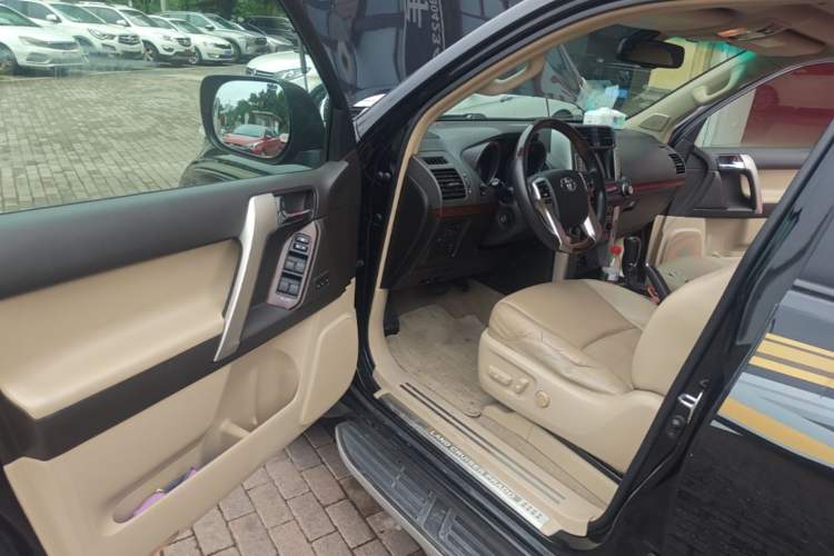 Used Toyota Prado 2010 4.0L Automatic VX NAVI Driver Seat