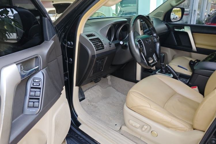 Used Toyota Prado 2010 4.0L Automatic TX-L Driver Seat