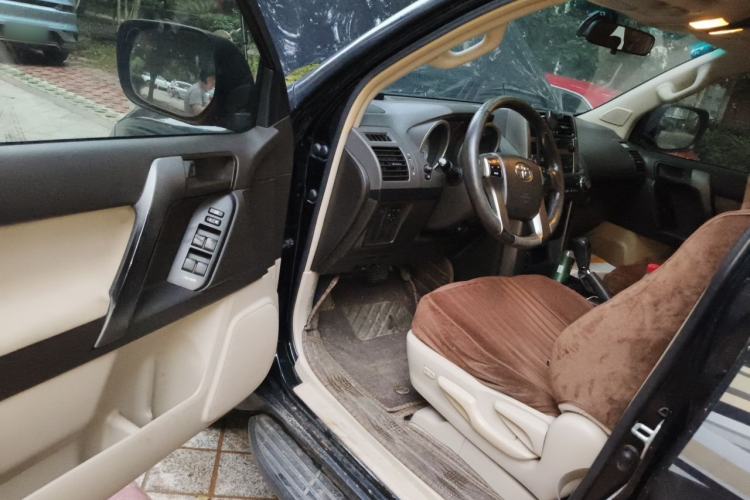 Used Toyota Prado 2010 2.7L Automatic Standard Edition Driver Seat