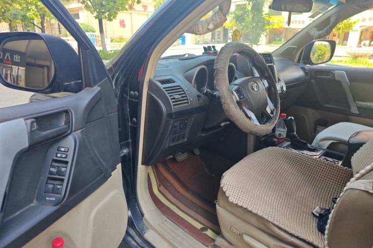 Used Toyota Prado 2010 2.7L Automatic Deluxe Edition Driver Seat