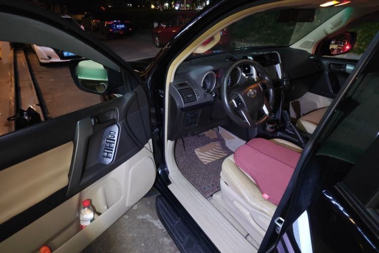 Used Toyota Prado 2010 2.7L Automatic Standard Edition Driver Seat