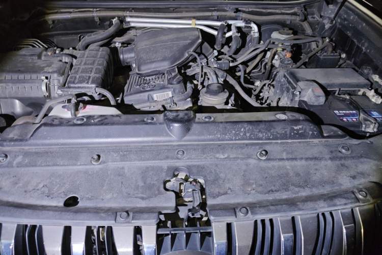 Used Toyota Prado 2010 2.7L Automatic Standard Edition Engine Bay