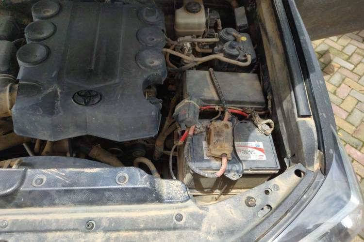 Used Toyota Prado 2010 4.0L Automatic TX-L NAVI Engine Bay Left