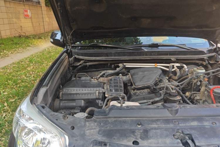 Used Toyota Prado 2010 2.7L Automatic Standard Edition Engine Bay Right
