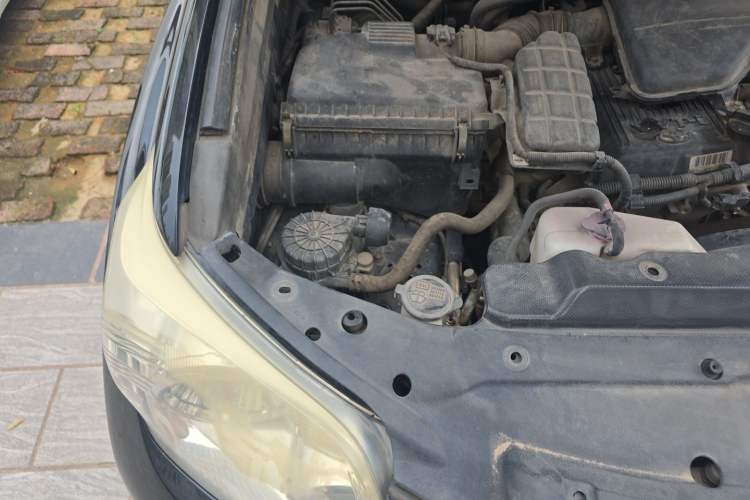 Used Toyota Prado 2010 2.7L Automatic Standard Edition Engine Bay Right