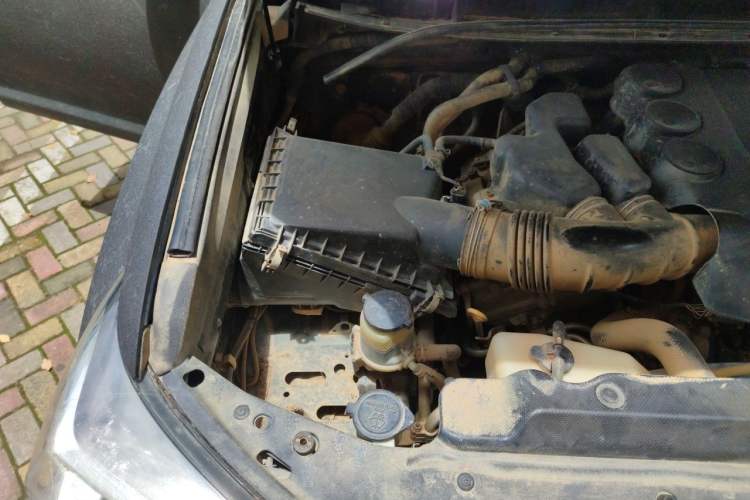 Used Toyota Prado 2010 4.0L Automatic TX-L NAVI Engine Bay Right