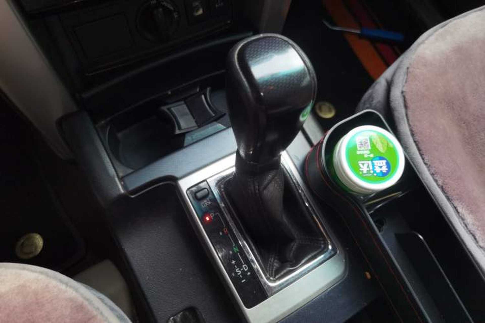 Used Toyota Prado 2010 4.0L Automatic TX Gear Lever