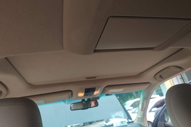 Used Toyota Prado 2010 4.0L Automatic VX NAVI Headliner