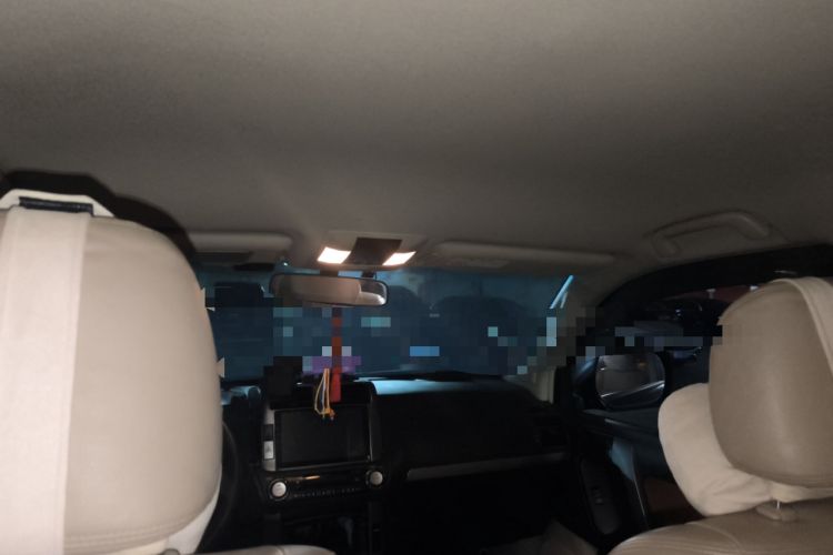 Used Toyota Prado 2010 2.7L Automatic Standard Edition Headliner