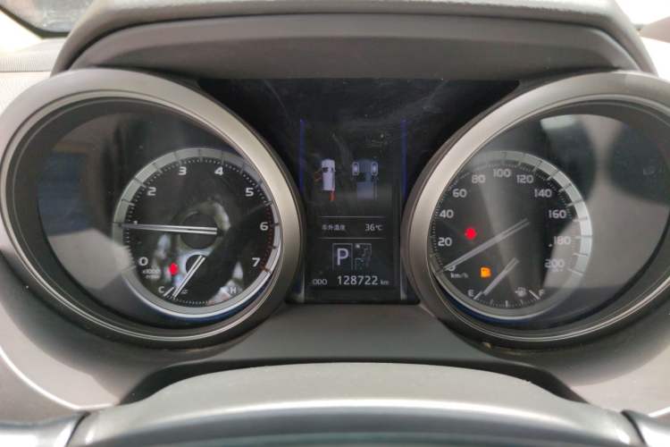 Used Toyota Prado 2010 4.0L Automatic TX-L NAVI Instrument Cluster
