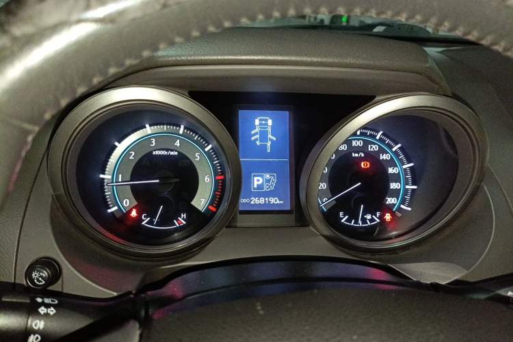 Used Toyota Prado 2010 4.0L Automatic TX-L NAVI Instrument Cluster