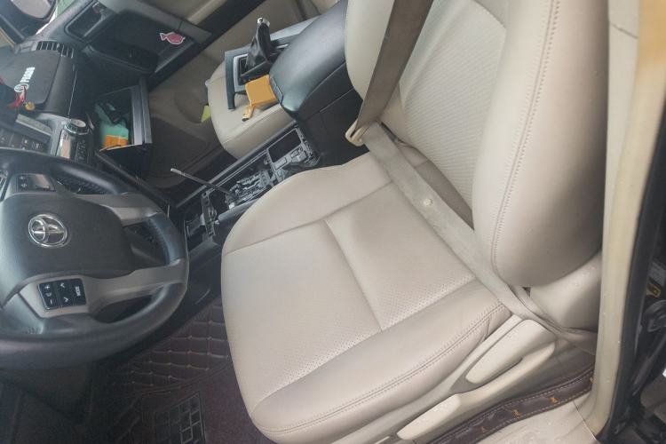 Used Toyota Prado 2010 2.7L Automatic Deluxe Edition Left Front Seat