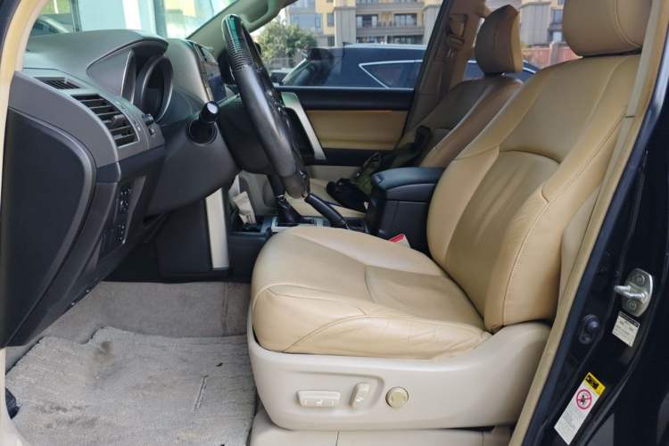 Used Toyota Prado 2010 4.0L Automatic TX-L Left Front Seat