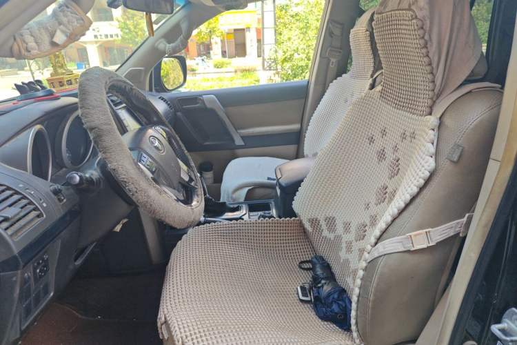 Used Toyota Prado 2010 2.7L Automatic Deluxe Edition Left Front Seat