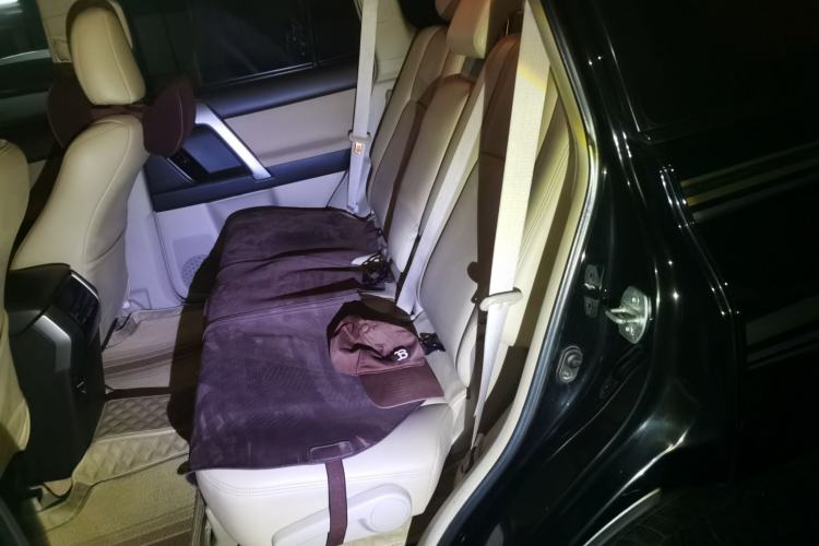 Used Toyota Prado 2010 2.7L Automatic Deluxe Edition Left Rear Seat