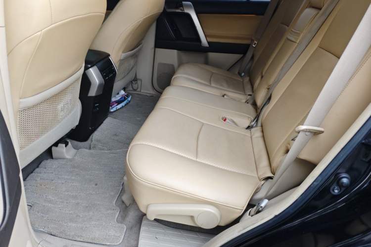 Used Toyota Prado 2010 4.0L Automatic TX-L Left Rear Seat