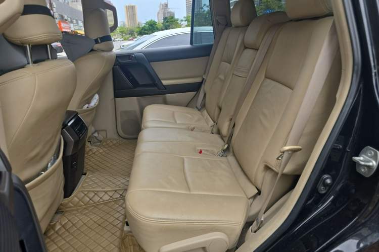 Used Toyota Prado 2010 2.7L Automatic Standard Edition Left Rear Seat