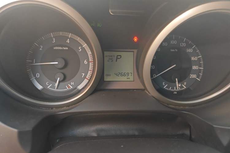 Used Toyota Prado 2010 2.7L Automatic Standard Edition Odometer Close Up