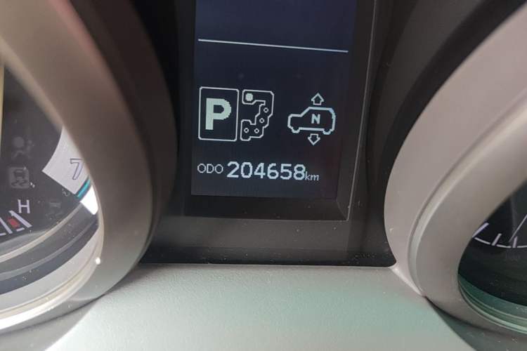 Used Toyota Prado 2010 4.0L Automatic VX NAVI Odometer Close Up