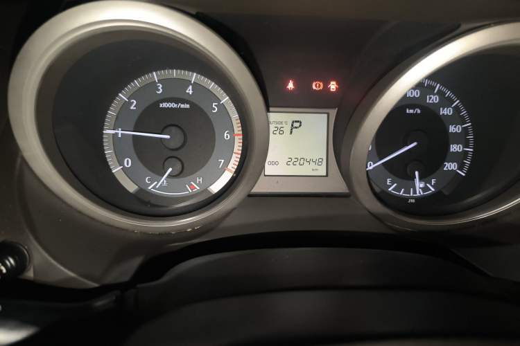 Used Toyota Prado 2010 2.7L Automatic Standard Edition Odometer Close Up