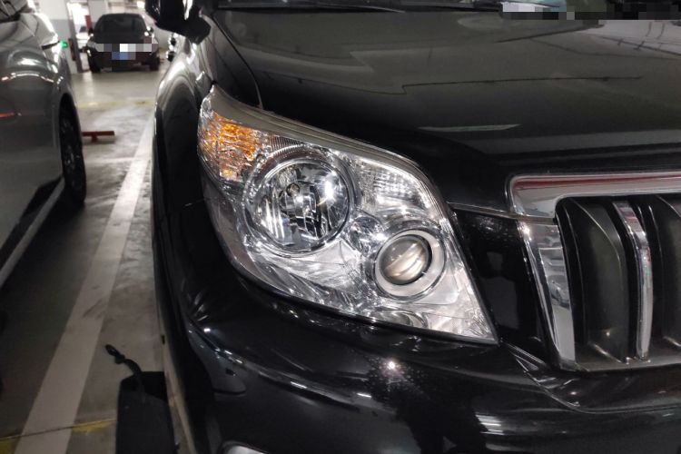 Used Toyota Prado 2010 2.7L Automatic Standard Edition Right Front Headlight