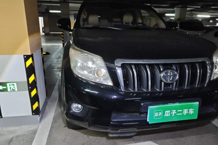 Used Toyota Prado 2010 2.7L Automatic Standard Edition Right Front Headlight