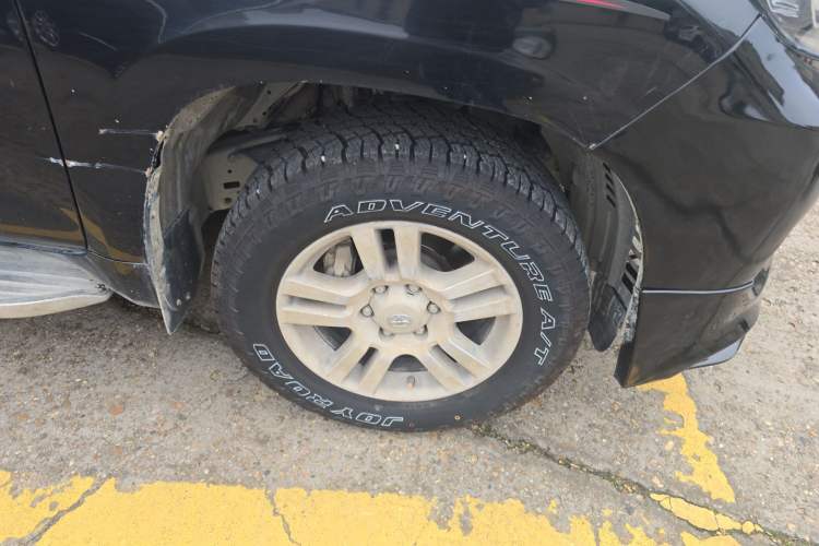 Used Toyota Prado 2010 4.0L Automatic VX NAVI Right Front Wheel Hub